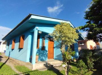 Casa · 123m² · 4 Quartos · 3 Vagas · Casa com 03 dormitórios e 02 banheiros à venda no bairro Pé de Plátano em Santa Maria