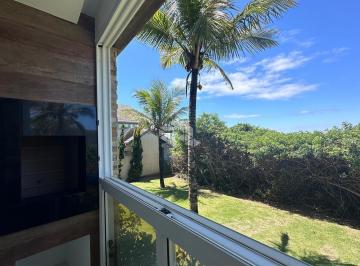 Apartamento · 76m² · 2 Quartos · 1 Vaga · Apartamento pé na areia com duas suites no Mariscal em Bombinhas SC