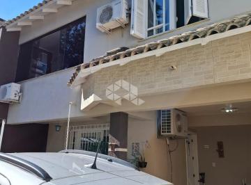 Casa · 176m² · 3 Quartos · 2 Vagas · CONFORTO E TRANQUILIDADE NO MORAR