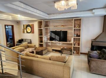 Casa · 297m² · 3 Quartos · 4 Vagas · Sobrado com 3 dormitorios sendo 1 suite no bairro Bela Vista em Canoas/RS