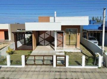 Casa · 130m² · 3 Quartos · 2 Vagas · Casa com 03 dormitórios sendo 01 suíte, vaga para 02 carros e piscina no bairro de Bellatorres II.