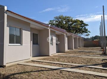Casa · 45m² · 2 Quartos · 2 Vagas · CASA 2 DORMITÓRIOS - PROX AO MERCADO MENGER - BAIRRO IPIRANGA