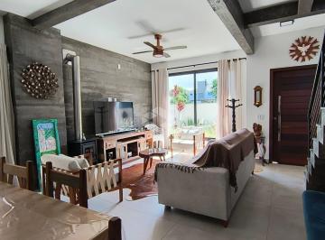 Casa · 92m² · 2 Quartos · 1 Vaga · Casa Sobrado com 2 suítes, 1 vaga, 92,18 m² privativos no loteamento Jardim Panorâmico, Centro de Ga