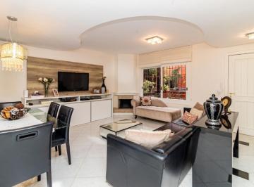Casa · 214m² · 3 Quartos · 2 Vagas · Casa em condomínio com 3 dormitórios próximo ao Iguatemi POA/RS.