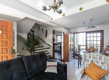 WhatsApp Image 2022-10-21 at 17.22 · Casa 03 dor, 01 suite, 4 ban. e 02 vagas Bairro Espirito Santo-Ipanema.