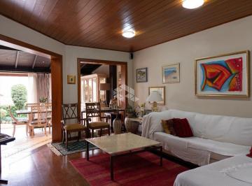 Casa · 220m² · 3 Quartos · 2 Vagas · Casa de 3 quartos e 2 vagas de garagem no bairro Jardim Sabará