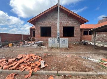 Casa · 60m² · 2 Quartos · 1 Vaga · Casa geminada com 2 dormitórios no Bairro Linha Santa Cruz