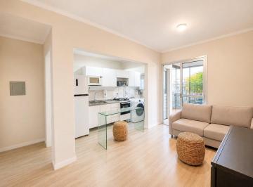 Apartamento · 44m² · 1 Quarto · Apartamento de 1 dormitório, no bairro Humaitá, em Porto Alegre.