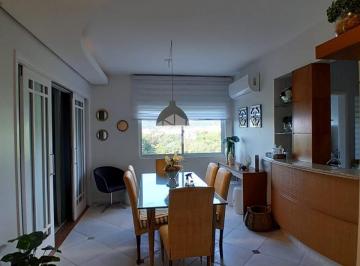 Apartamento · 91m² · 2 Quartos · 2 Vagas · Cobertura semimobiliada com vista para o mar em Jurerê Internacional!