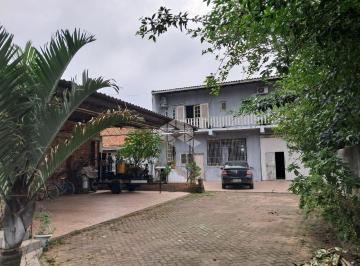 Casa · 120m² · 2 Quartos · 2 Vagas · Casa com 2 quartos e 120m² no bairro Rubem Berta em Porto Alegre
