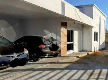Casa · 108m² · 3 Quartos · 2 Vagas · Casa com 3 quartos/dormitórios no bairro Serraria, em São José- SC