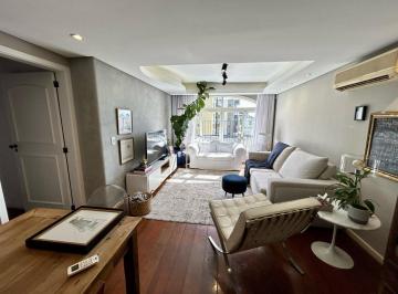 Apartamento · 109m² · 3 Quartos · 1 Vaga · Apartamento com 3 dormitórios com vaga de garagem no Mont'serrat