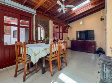 Casa · 130m² · 3 Quartos · 1 Vaga · Excelente casa em condomínio fechado, na zona sul de Porto Alegre.