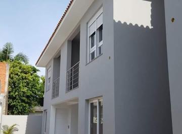 Casa · 89m² · 2 Quartos · 1 Vaga · Sobrado com 02 dormitórios e sacada, no Centro de Canoas