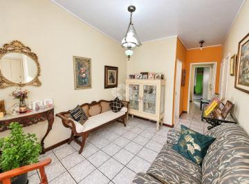 Casa · 160m² · 3 Quartos · 1 Vaga · Casa a venda no Bairro Capoeiras com 3 dormitórios sendo 1 suíte