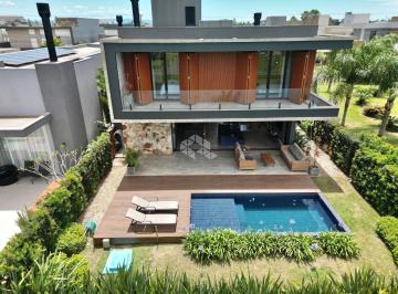 Casa · 267m² · 4 Quartos · 4 Vagas · Sobrado à venda, com 4 quartos/dormitórios, 4 vagas/box, no condomínio Sea Coast, Xangri-Lá/RS