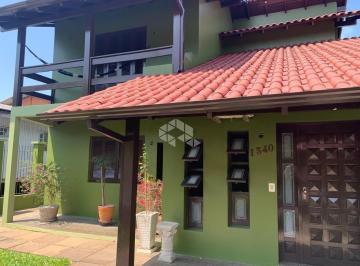 Casa · 199m² · 3 Quartos · 2 Vagas · Bela residência com 3 dormitórios (1 suíte)