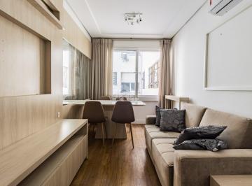 Apartamento · 66m² · 2 Quartos · Apartamento 2 dormitorios no Centro Histórico