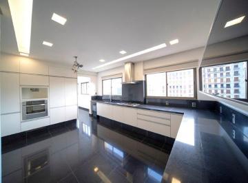 Apartamento de 3 quartos, São Paulo · Apartamento com 3 suítes e 4 vagas a venda no jardim Paulista, São Paulo
