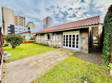 202508191743223404.jpg · Casa para Venda em Tramandaí, Centro, 6 dormitórios, 2 banheiros, 3 vagas