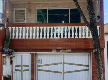 Casa · 280m² · 5 Quartos · Excelente sobrado a venda
