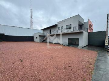 Estacionamento · Prédio comercial para locação próximo ao portal de Vinhedo - SP