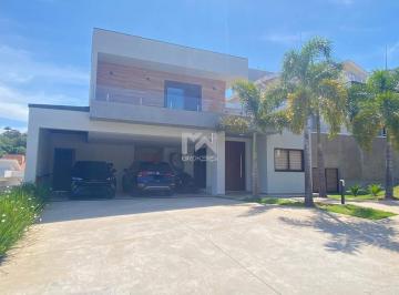 fachada · Casa à venda no Condomínio Terras de Vinhedo em Vinhedo - SP