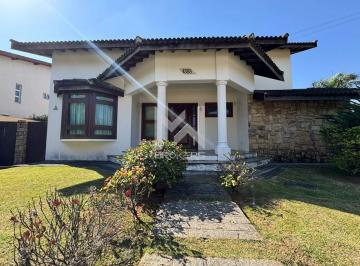 fachada · Casa à venda no Condomínio Vista Alegre - Sede em Vinhedo - SP