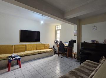 Casa de 4 quartos, São Paulo · Imóvel para venda com 180 metros quadrados com 4 quartos em Água Branca