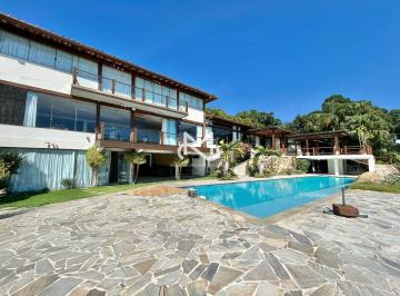Casa · 1300m² · 13 Quartos · 20 Vagas · Mansão Exclusiva com 13 suítes e Vista para o Mar - À Venda