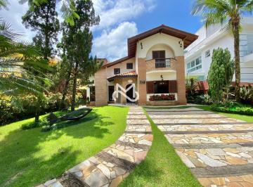 Casa · 280m² · 4 Quartos · 4 Vagas · Casa de Alto Padrão no Módulo 28 da Riviera de São Lourenço.
