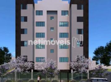 Apartamento · 86m² · 2 Quartos · 2 Vagas · Área privativa à venda no Santa Terezinha!