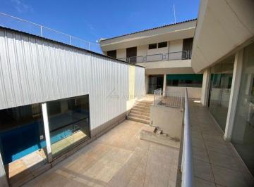 Comercial · 590m² · 4 Quartos · LOCAÇÃO | Negócio, com 4 dormitórios em Kennedy, Londrina