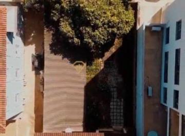 Casa · 1m² · 3 Quartos · 2 Vagas · Vendo casa no bairro vila nova