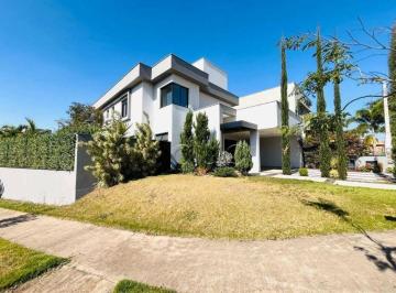Casa · 269m² · 3 Quartos · 4 Vagas · Casa em Centro, Piracicaba/SP de 269m² 3 quartos à venda por R$ 2.200.000,00