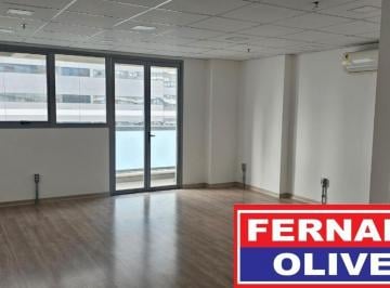 Foto 01 · Sala comercial para locação em Santo Amaro, São Paulo-SP: 1 sala, 1 banheiro, 2 vagas, 45m² de área