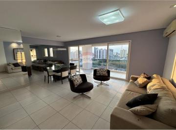 Apartamento · 117m² · 3 Quartos · 2 Vagas · Apartamento Mobiliado 3 quartos 1 suíte 117 m² no Bosque da Saúde