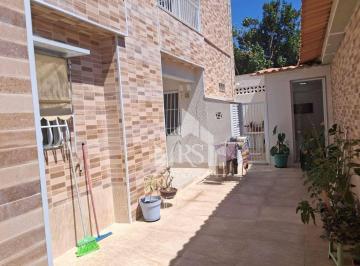 e2fffc0c793b18fe0a27381c4de596136c30a962 · Casa com 4 dormitórios à venda, 230 m² por R$ 1.300.000,00 - Centro - Itaboraí/RJ