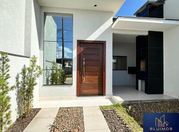 Casa · 89m² · 3 Quartos · 2 Vagas · Linda casa de 3 dormitórios na praia de Itajuba Barra Velha-SC