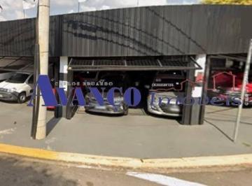 Casa · 307m² · 2 Quartos · 10 Vagas · Casa residencial + galpão para estacionamento de veículos na Vila Progresso
