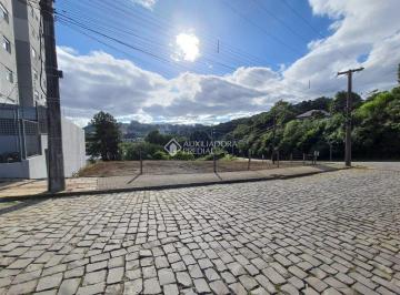 00 - LATERAL · Terreno de esquina com área de 427m² no Bairro Cruzeiro
