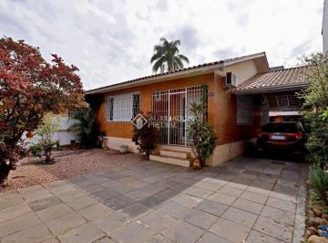 739695_ioFn2p2ep1wYz_73969568bf85d51cb95.jpg · Linda casa térrea com pátio e edícula