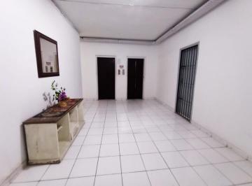 Apartamento · 36m² · 1 Quarto · Quarto e sala amplo, ventilado, nascente, reformado, total segurança.