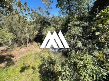 Rural · 140000m² · 3 Quartos · 1 Vaga · Vendo fazenda de 14 hectares em Carmo do Cajuru com excelente localização!