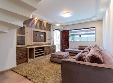 Casa · 170m² · 3 Quartos · 3 Vagas · Excelente sobrado moderno com 3 suítes e área gourmet no Parque Erasmo Assunção – Santo André