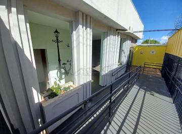 Comercial · 600m² · Casa comercial disponível para locação no bairro Lídice em Uberlândia-MG