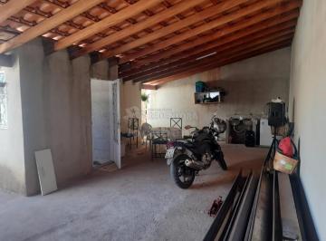Casa · 202m² · 2 Quartos · 2 Vagas · Casa no Bairro Dignidade