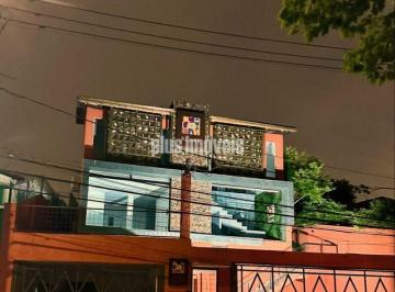 Casa · 600m² · 5 Quartos · 4 Vagas · Perdizes! Reformado! Com Elevador!