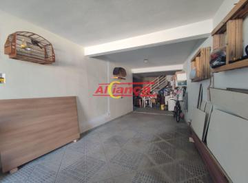 Casa · 150m² · 6 Quartos · 2 Vagas · Sobrado com 3 casas e salão comercial à venda no Cidade Jardim Cumbica