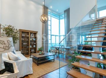 Apartamento · 212m² · 4 Quartos · 4 Vagas · Apartamento á Venda no Morumbi com 212m², 4 quartos sendo 2 suítes, 4 vagas.